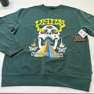 New with tags. Vans Skull sweatshirt. Green design on front.